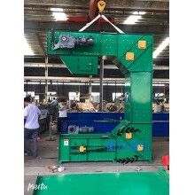 耐高溫1000°Z型提升機(jī)，全封閉，無(wú)揚(yáng)塵，可實(shí)現(xiàn)多點(diǎn)進(jìn)料