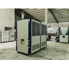 船舶焊接常用冷風(fēng)機(jī)降溫制冷，船艙焊接專(zhuān)用冷風(fēng)機(jī)降溫制冷，船艙焊接常用冷凍機(jī)降溫，船艙焊接采用冷卻機(jī)降溫制冷